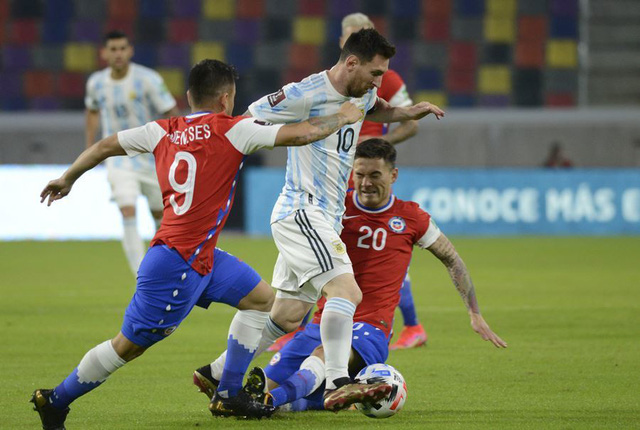 Chile vs Argentina trận đấu cực căng thẳng