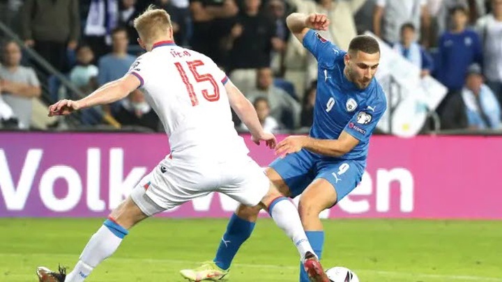 Iceland vs Israel trận cầu cuồng nhiệt người hâm mộ